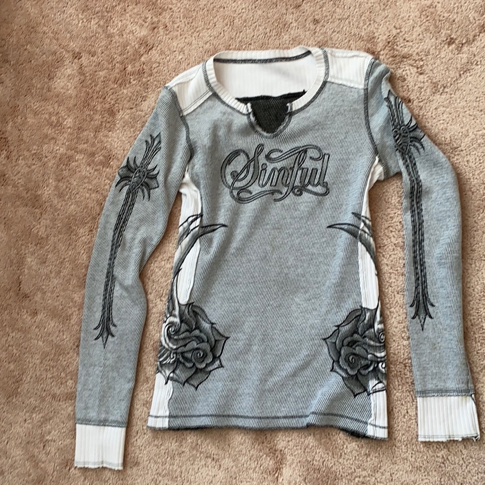 Sinful brand. Reversible thermal.